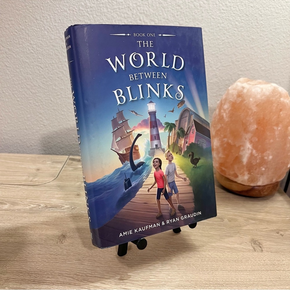 The‎ World Between Blinks Book 1 Amie Kaufman Ryan Graudin First Edition HC